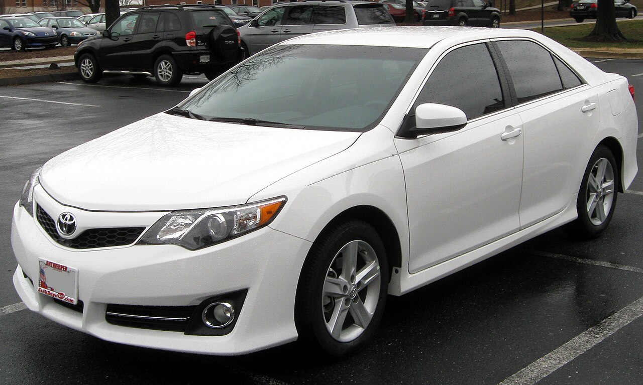 Toyota Camry (XV50)